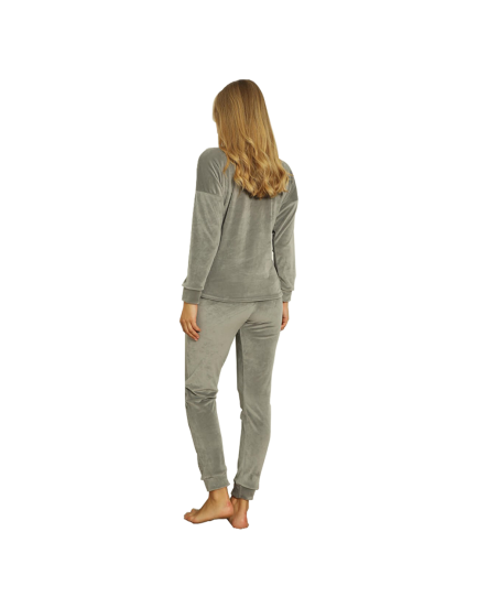 بيجامه مخمل 